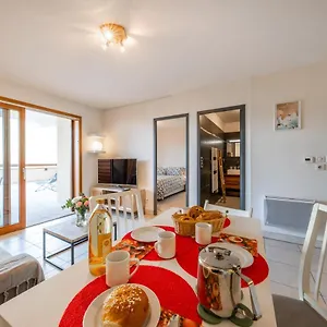  Appartement Le 32 Panoramique, Plein Soleil, Confort
